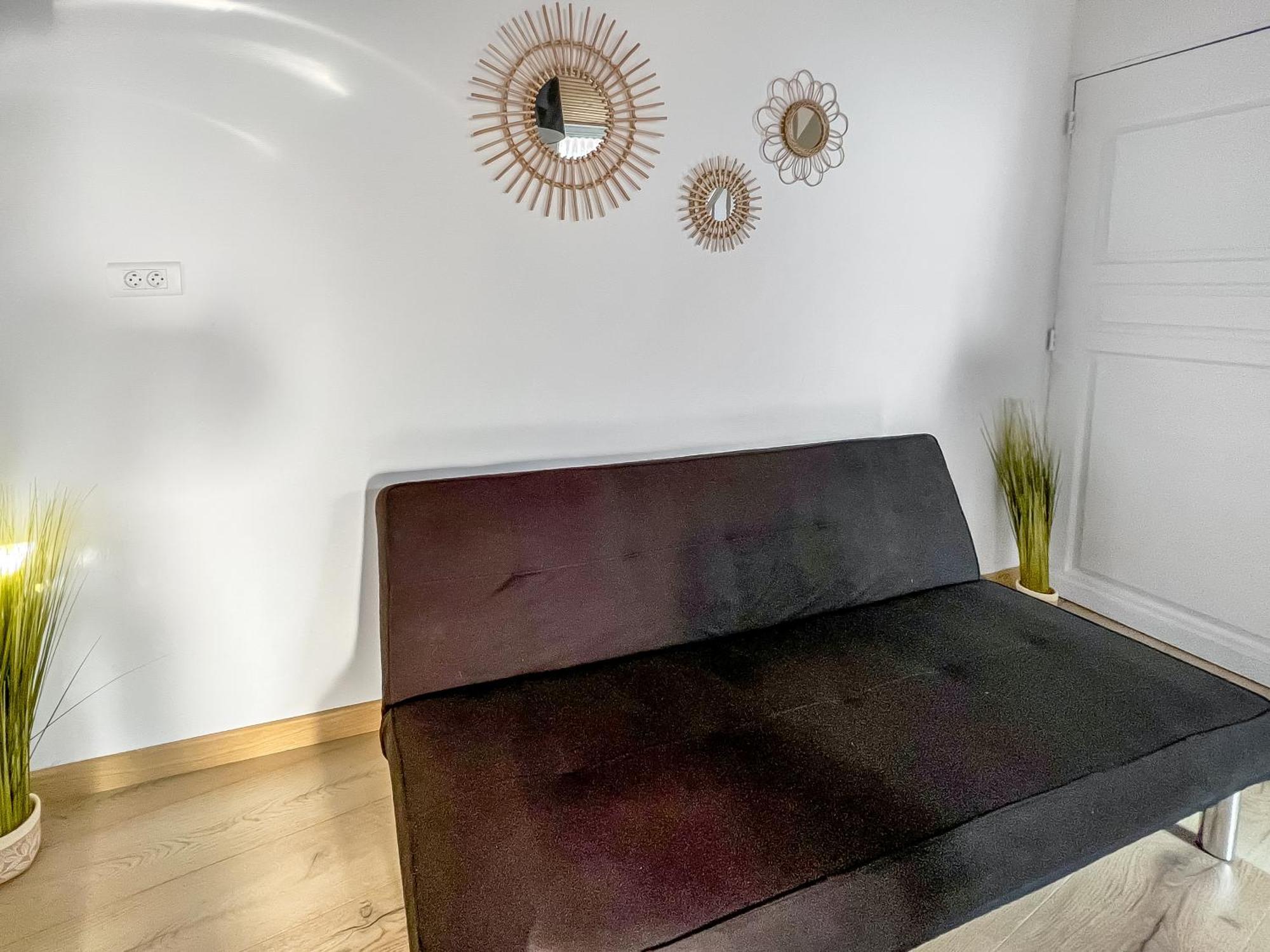 L'Eden Carolo - Netflix, Wi-Fi, 10Min Aeroport, Parking Gratuit Apartment Dampremy Ngoại thất bức ảnh